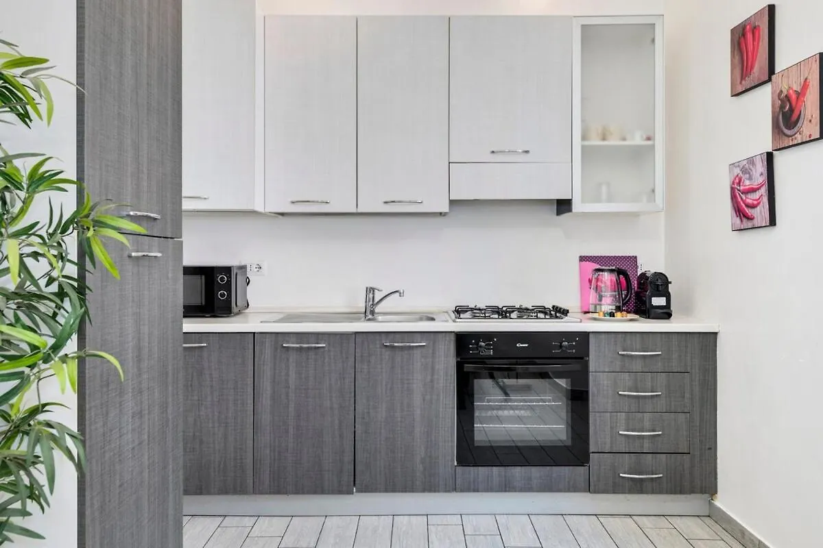 Vista Corso Buenos Aires 2 Bedroom Penthouse By Keyhost Milano